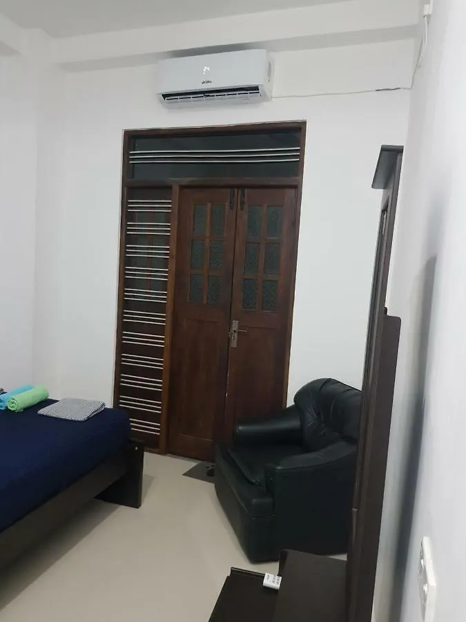 Steps Backpackers Hostel Colombo
